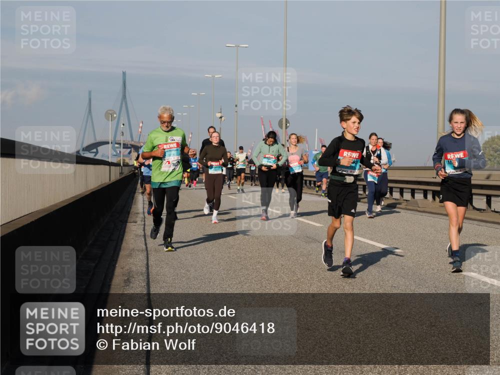 03.10.2025 - Köhlbrandbrückenlauf Fabian Wolf http://msf.ph/oto/9046418 03.10.2025 09:58:30 Position 3 51276 meine-sportfotos.de