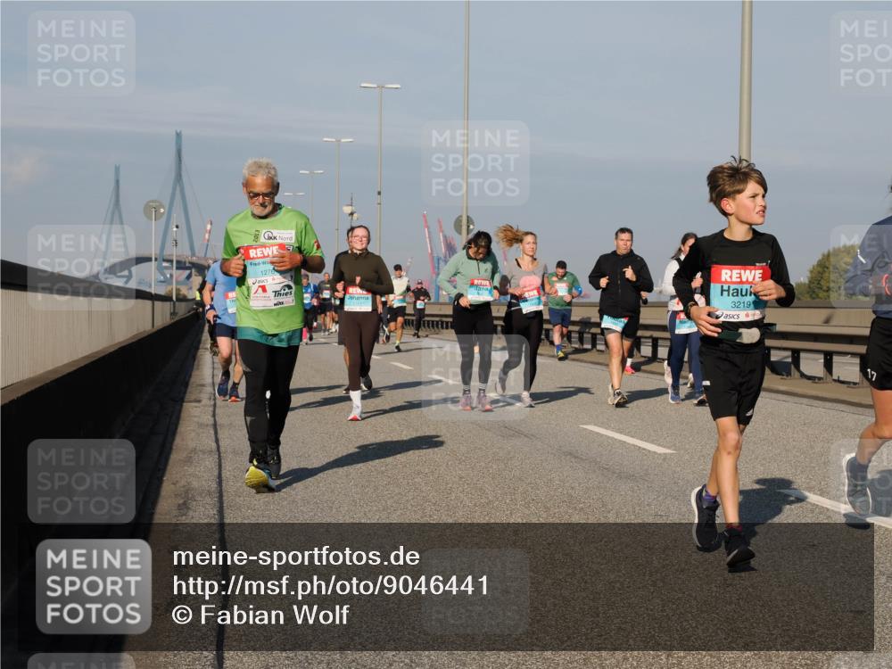03.10.2025 - Köhlbrandbrückenlauf Fabian Wolf http://msf.ph/oto/9046441 03.10.2025 09:58:31 Position 3 1276, 3219 meine-sportfotos.de