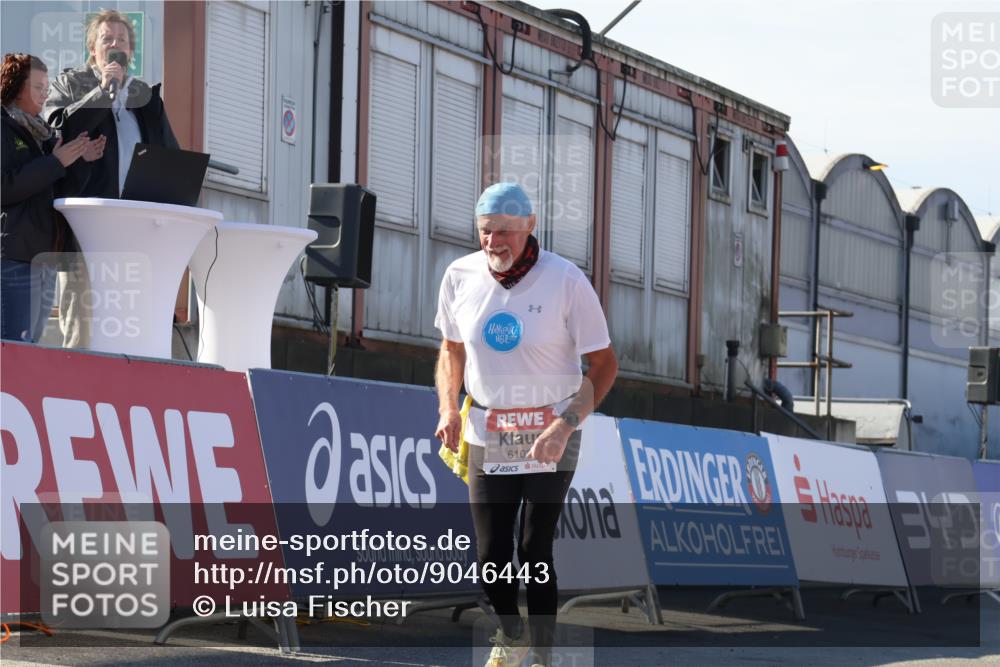 03.10.2025 - Köhlbrandbrückenlauf Luisa Fischer http://msf.ph/oto/9046443 03.10.2025 13:49:24 Ziel 5736, 6102 meine-sportfotos.de