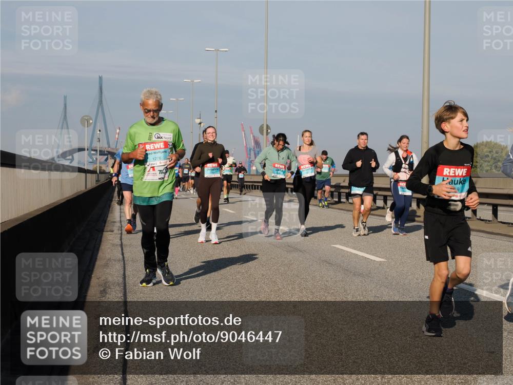 03.10.2025 - Köhlbrandbrückenlauf Fabian Wolf http://msf.ph/oto/9046447 03.10.2025 09:58:31 Position 3 1276, 19 meine-sportfotos.de
