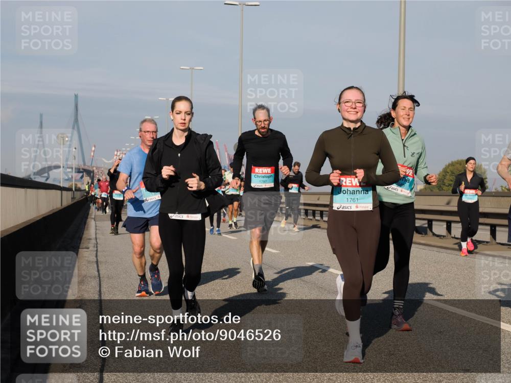 03.10.2025 - Köhlbrandbrückenlauf Fabian Wolf http://msf.ph/oto/9046526 03.10.2025 09:58:34 Position 3 1797, 1761 meine-sportfotos.de