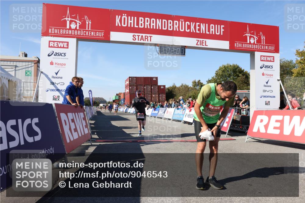 03.10.2025 - Köhlbrandbrückenlauf Lena Gebhardt http://msf.ph/oto/9046543 03.10.2025 13:02:07 Ziel 4025, 4109, 4118, 4543, 4907, 5703, 6032, 6235, 6461 meine-sportfotos.de