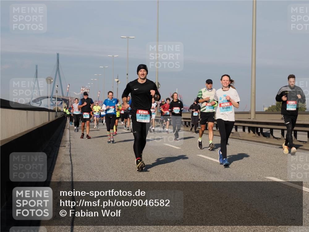 03.10.2025 - Köhlbrandbrückenlauf Fabian Wolf http://msf.ph/oto/9046582 03.10.2025 09:58:39 Position 3 1877, 2276 meine-sportfotos.de