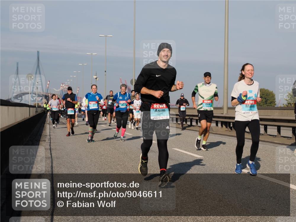 03.10.2025 - Köhlbrandbrückenlauf Fabian Wolf http://msf.ph/oto/9046611 03.10.2025 09:58:40 Position 3 1877, 2276 meine-sportfotos.de