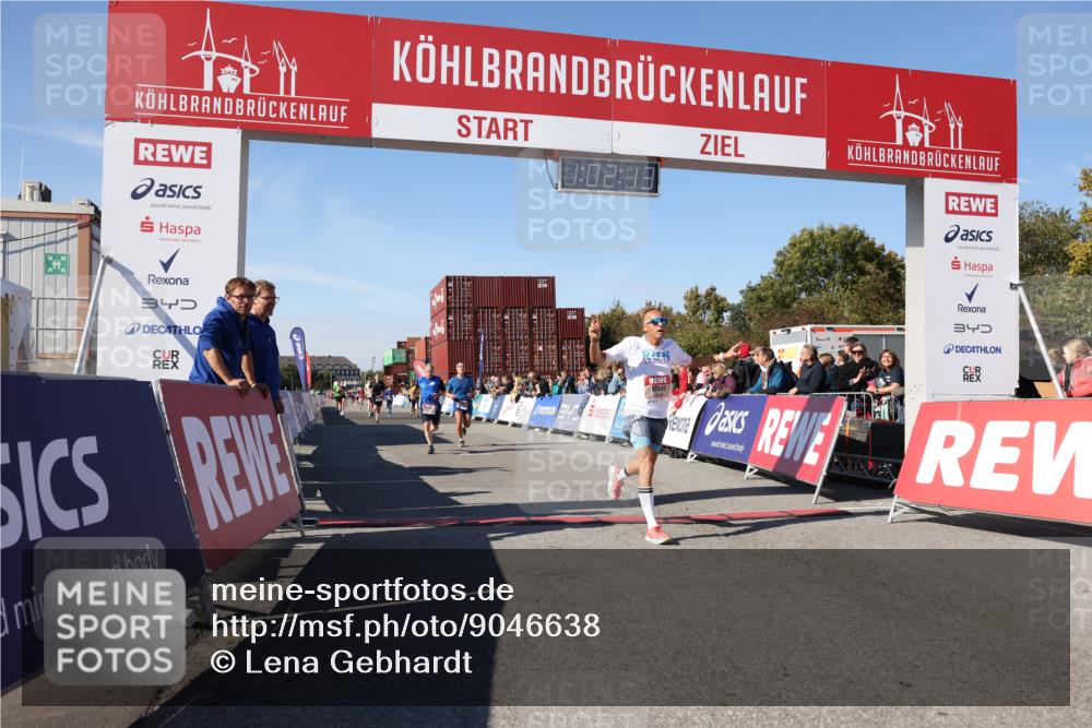 03.10.2025 - Köhlbrandbrückenlauf Lena Gebhardt http://msf.ph/oto/9046638 03.10.2025 13:02:13 Ziel 4109, 4130, 4281, 5617, 5697, 5845, 6032, 6461 meine-sportfotos.de