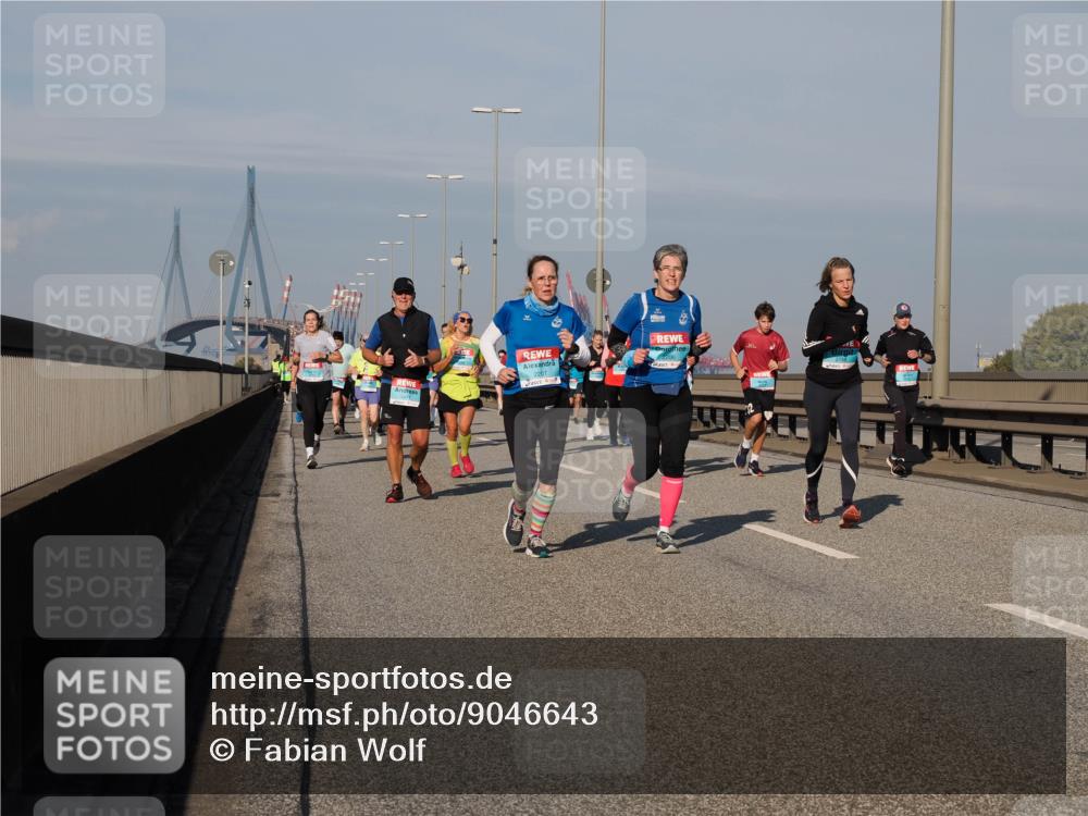 03.10.2025 - Köhlbrandbrückenlauf Fabian Wolf http://msf.ph/oto/9046643 03.10.2025 09:58:42 Position 3 2207 meine-sportfotos.de