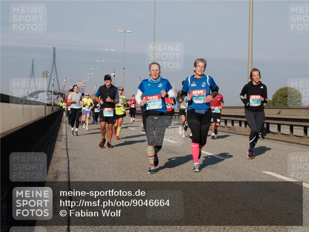 03.10.2025 - Köhlbrandbrückenlauf Fabian Wolf http://msf.ph/oto/9046664 03.10.2025 09:58:43 Position 3 2207, 2206, 1471, 12, 2758 meine-sportfotos.de