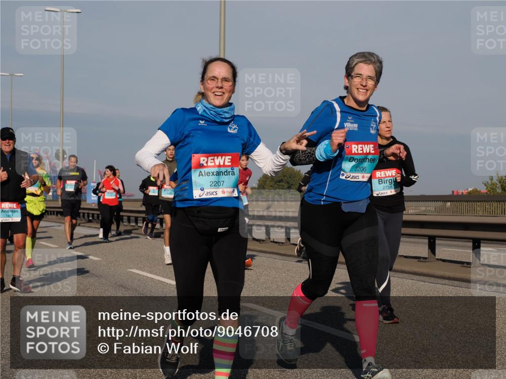 03.10.2025 - Köhlbrandbrückenlauf Fabian Wolf http://msf.ph/oto/9046708 03.10.2025 09:58:45 Position 3 1471, 2207, 2206, 2758 meine-sportfotos.de