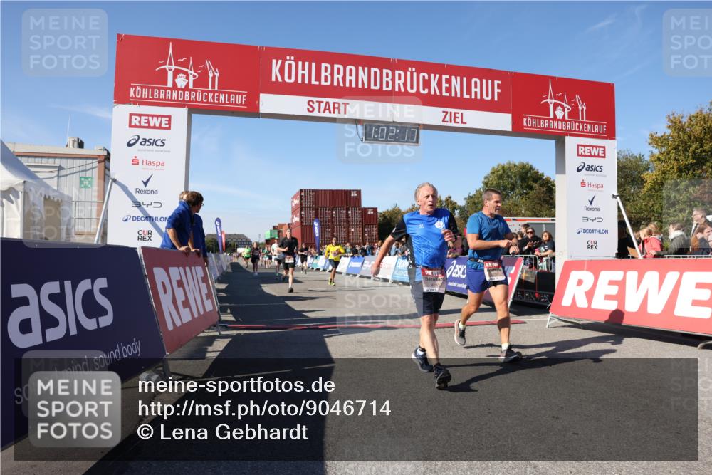 03.10.2025 - Köhlbrandbrückenlauf Lena Gebhardt http://msf.ph/oto/9046714 03.10.2025 13:02:17 Ziel 4109, 4130, 4281, 4492, 4946, 5617, 5697, 5747, 5845, 6492 meine-sportfotos.de