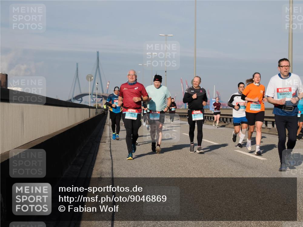 03.10.2025 - Köhlbrandbrückenlauf Fabian Wolf http://msf.ph/oto/9046869 03.10.2025 09:58:52 Position 3 1691, 3169 meine-sportfotos.de