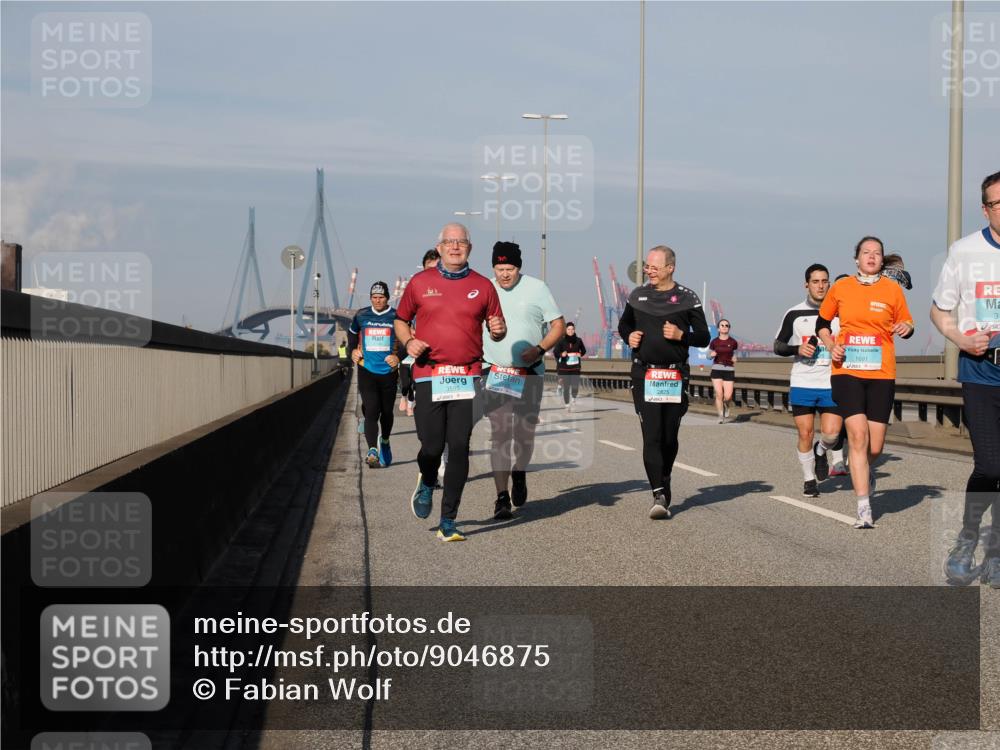 03.10.2025 - Köhlbrandbrückenlauf Fabian Wolf http://msf.ph/oto/9046875 03.10.2025 09:58:53 Position 3 1691 meine-sportfotos.de