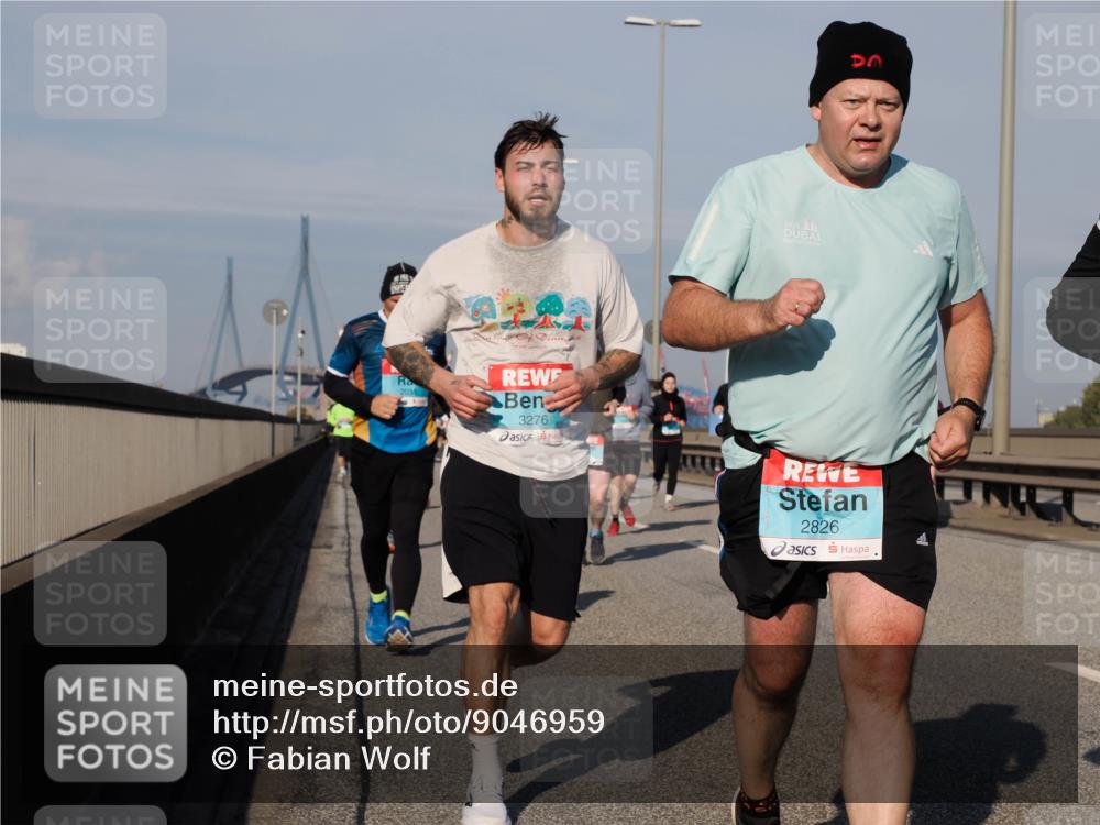 03.10.2025 - Köhlbrandbrückenlauf Fabian Wolf http://msf.ph/oto/9046959 03.10.2025 09:58:57 Position 3 2025, 3276, 2826 meine-sportfotos.de