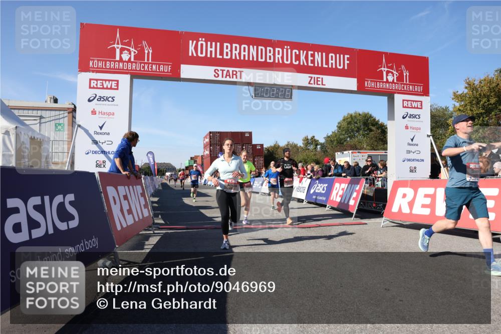 03.10.2025 - Köhlbrandbrückenlauf Lena Gebhardt http://msf.ph/oto/9046969 03.10.2025 13:02:29 Ziel 4024, 4187, 4271, 4277, 4337, 4380, 4492, 4783, 4946, 5080, 5747, 5784, 5845, 6320, 6321, 6465, 6479, 6492 meine-sportfotos.de