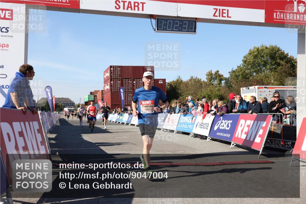 03.10.2025 - Köhlbrandbrückenlauf Lena Gebhardt http://msf.ph/oto/9047004 03.10.2025 13:02:31 Ziel 4024, 4187, 4271, 4277, 4337, 4380, 4783, 5080, 5747, 5784, 6320, 6321, 6465, 6479, 6492, 6783 meine-sportfotos.de