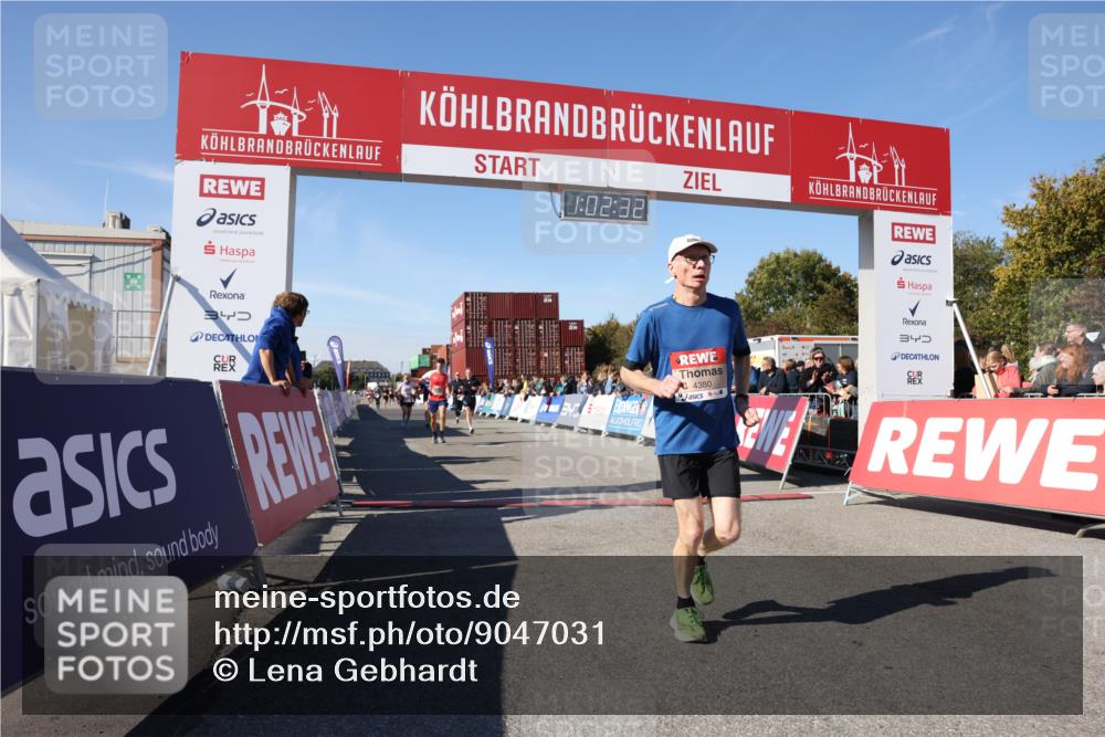 03.10.2025 - Köhlbrandbrückenlauf Lena Gebhardt http://msf.ph/oto/9047031 03.10.2025 13:02:32 Ziel 4024, 4187, 4271, 4277, 4337, 4380, 4783, 5080, 5747, 5784, 6320, 6321, 6465, 6479, 6492, 6783 meine-sportfotos.de