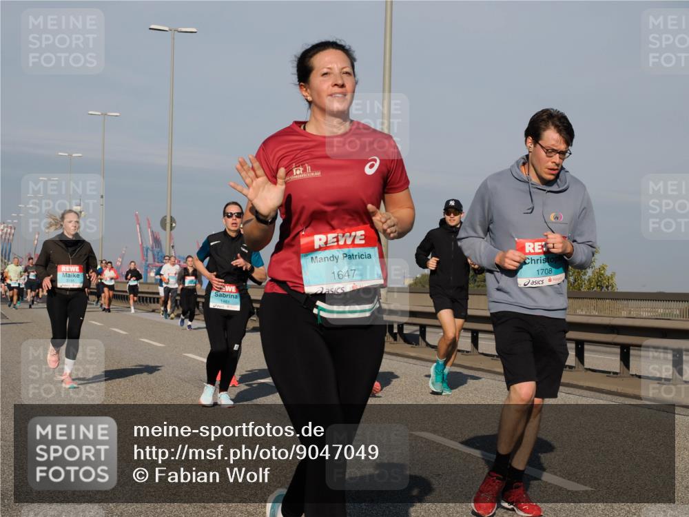 03.10.2025 - Köhlbrandbrückenlauf Fabian Wolf http://msf.ph/oto/9047049 03.10.2025 09:59:02 Position 3 1481, 1647, 1708 meine-sportfotos.de