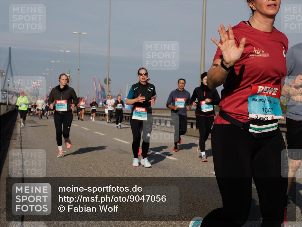 03.10.2025 - Köhlbrandbrückenlauf Fabian Wolf http://msf.ph/oto/9047056 03.10.2025 09:59:03 Position 3 1481, 1647 meine-sportfotos.de