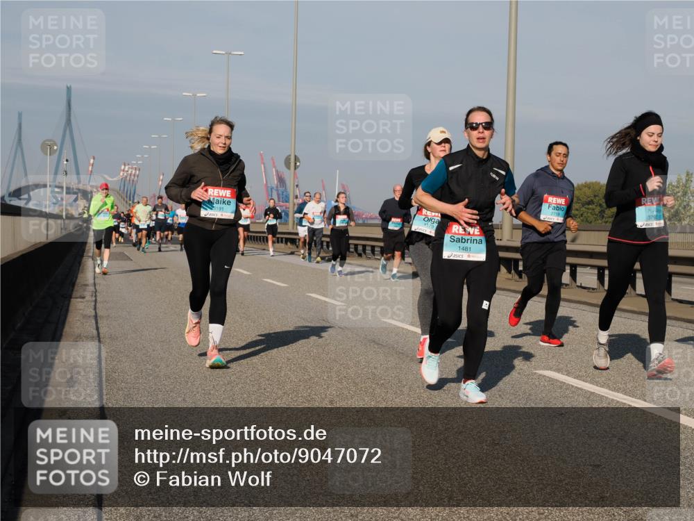 03.10.2025 - Köhlbrandbrückenlauf Fabian Wolf http://msf.ph/oto/9047072 03.10.2025 09:59:04 Position 3 3191, 179, 1481, 2719, 3792 meine-sportfotos.de