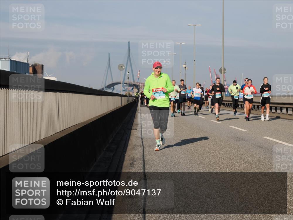 03.10.2025 - Köhlbrandbrückenlauf Fabian Wolf http://msf.ph/oto/9047137 03.10.2025 09:59:10 Position 3  meine-sportfotos.de