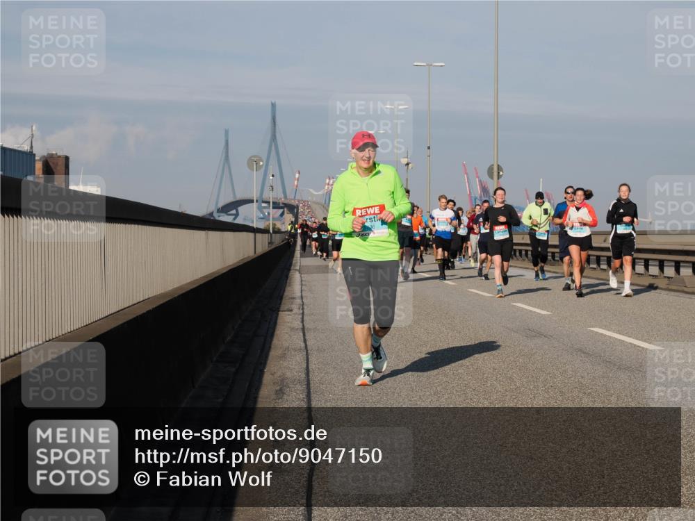 03.10.2025 - Köhlbrandbrückenlauf Fabian Wolf http://msf.ph/oto/9047150 03.10.2025 09:59:11 Position 3  meine-sportfotos.de