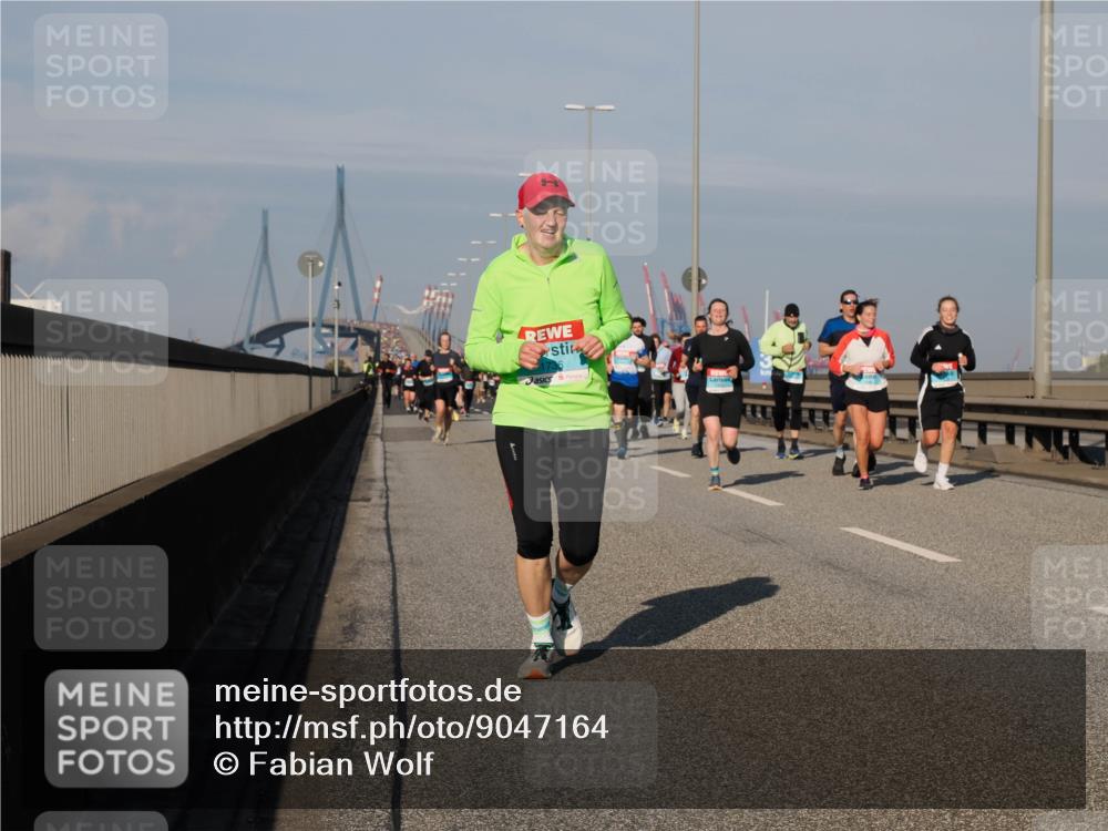 03.10.2025 - Köhlbrandbrückenlauf Fabian Wolf http://msf.ph/oto/9047164 03.10.2025 09:59:12 Position 3 1736 meine-sportfotos.de