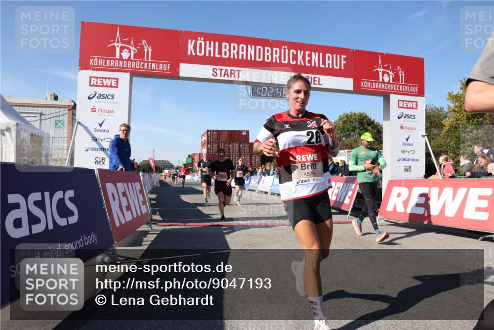 03.10.2025 - Köhlbrandbrückenlauf Lena Gebhardt http://msf.ph/oto/9047193 03.10.2025 13:02:46 Ziel 4116, 4579, 5245, 5726, 5793, 5810, 6175, 6255, 6447, 6739, 6783 meine-sportfotos.de