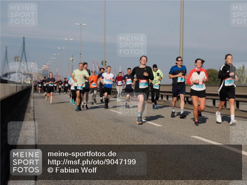 03.10.2025 - Köhlbrandbrückenlauf Fabian Wolf http://msf.ph/oto/9047199 03.10.2025 09:59:15 Position 3 1446 meine-sportfotos.de