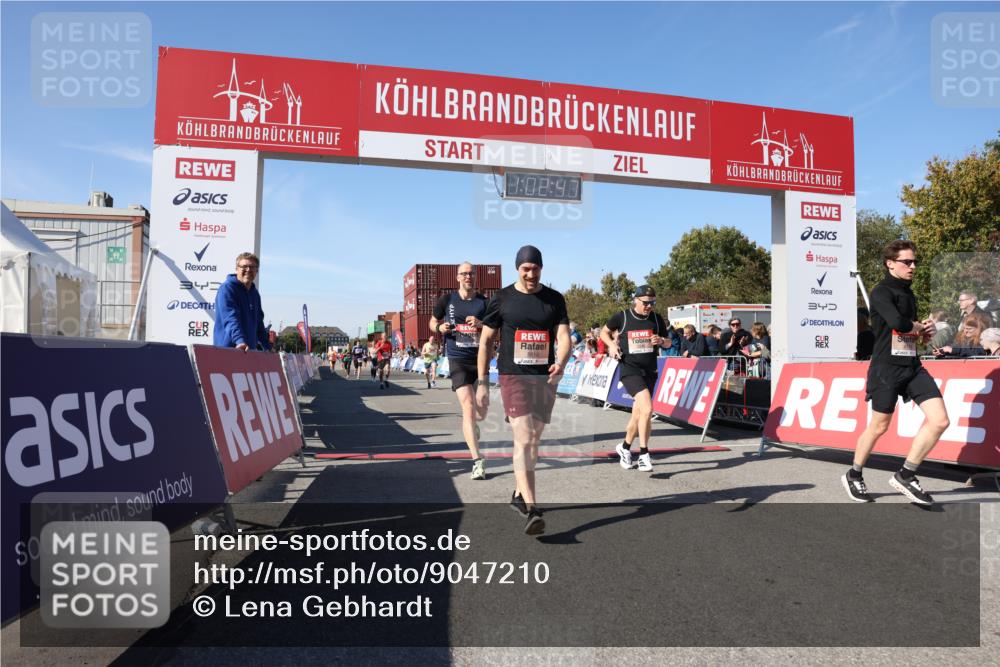03.10.2025 - Köhlbrandbrückenlauf Lena Gebhardt http://msf.ph/oto/9047210 03.10.2025 13:02:48 Ziel 4116, 4279, 4579, 4619, 4747, 5245, 5726, 5793, 5810, 6175, 6255, 6447, 6739 meine-sportfotos.de