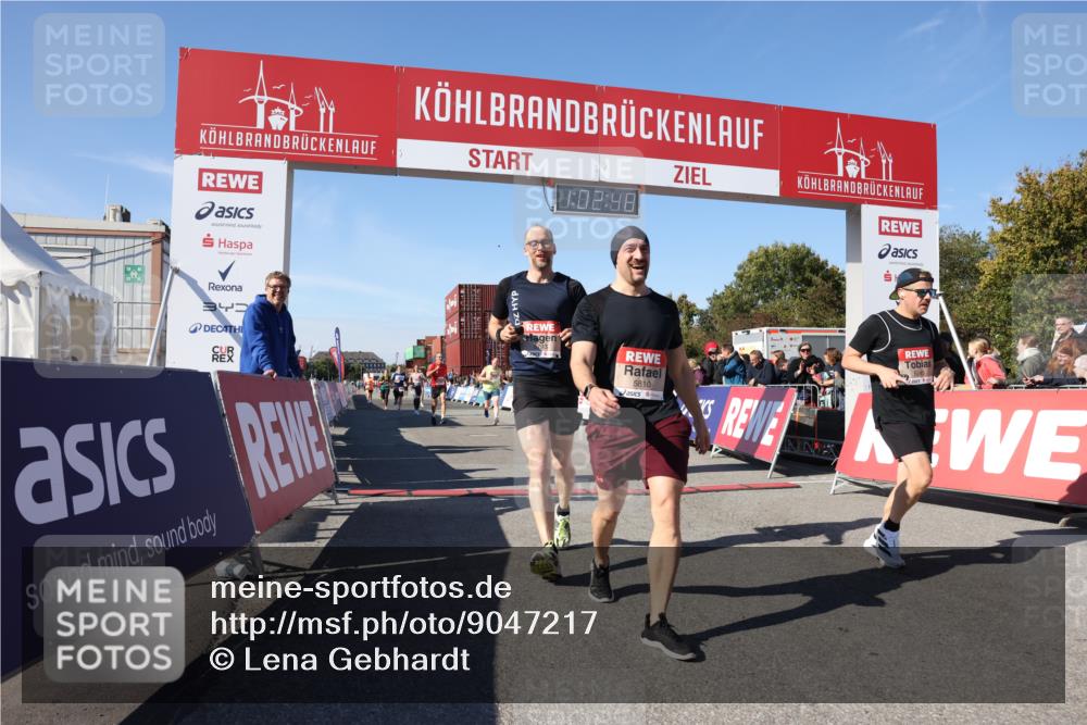 03.10.2025 - Köhlbrandbrückenlauf Lena Gebhardt http://msf.ph/oto/9047217 03.10.2025 13:02:49 Ziel 4116, 4279, 4579, 4619, 4747, 5245, 5726, 5793, 5810, 6175, 6255, 6447, 6739 meine-sportfotos.de