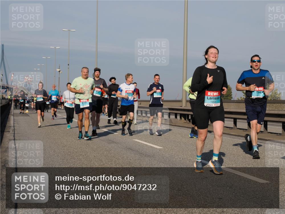03.10.2025 - Köhlbrandbrückenlauf Fabian Wolf http://msf.ph/oto/9047232 03.10.2025 09:59:16 Position 3 3416, 1453, 1655 meine-sportfotos.de