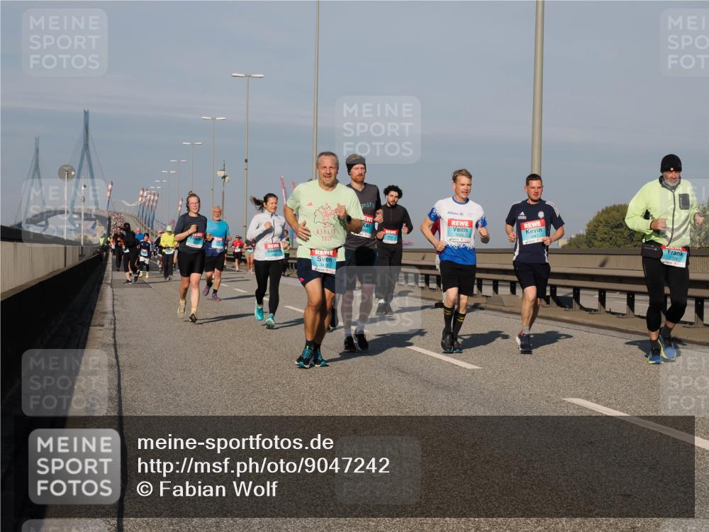 03.10.2025 - Köhlbrandbrückenlauf Fabian Wolf http://msf.ph/oto/9047242 03.10.2025 09:59:18 Position 3 2015, 3416 meine-sportfotos.de