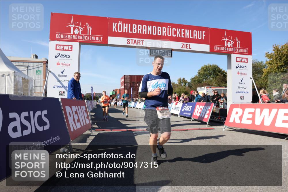 03.10.2025 - Köhlbrandbrückenlauf Lena Gebhardt http://msf.ph/oto/9047315 03.10.2025 13:02:56 Ziel 4095, 4116, 4137, 4203, 4279, 4294, 4619, 4747, 5245, 5793, 5810, 6175, 6447, 6655, 6770 meine-sportfotos.de