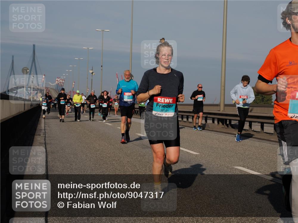 03.10.2025 - Köhlbrandbrückenlauf Fabian Wolf http://msf.ph/oto/9047317 03.10.2025 09:59:22 Position 3 3213 meine-sportfotos.de