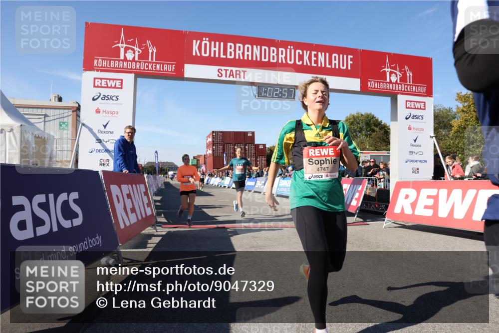 03.10.2025 - Köhlbrandbrückenlauf Lena Gebhardt http://msf.ph/oto/9047329 03.10.2025 13:02:57 Ziel 4095, 4137, 4203, 4279, 4294, 4619, 4747, 5245, 5793, 6175, 6447, 6655, 6770 meine-sportfotos.de