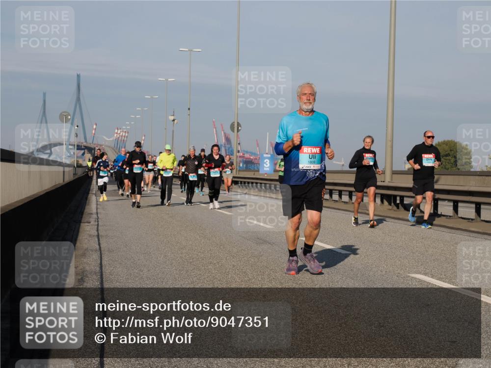 03.10.2025 - Köhlbrandbrückenlauf Fabian Wolf http://msf.ph/oto/9047351 03.10.2025 09:59:25 Position 3 1809, 3 meine-sportfotos.de