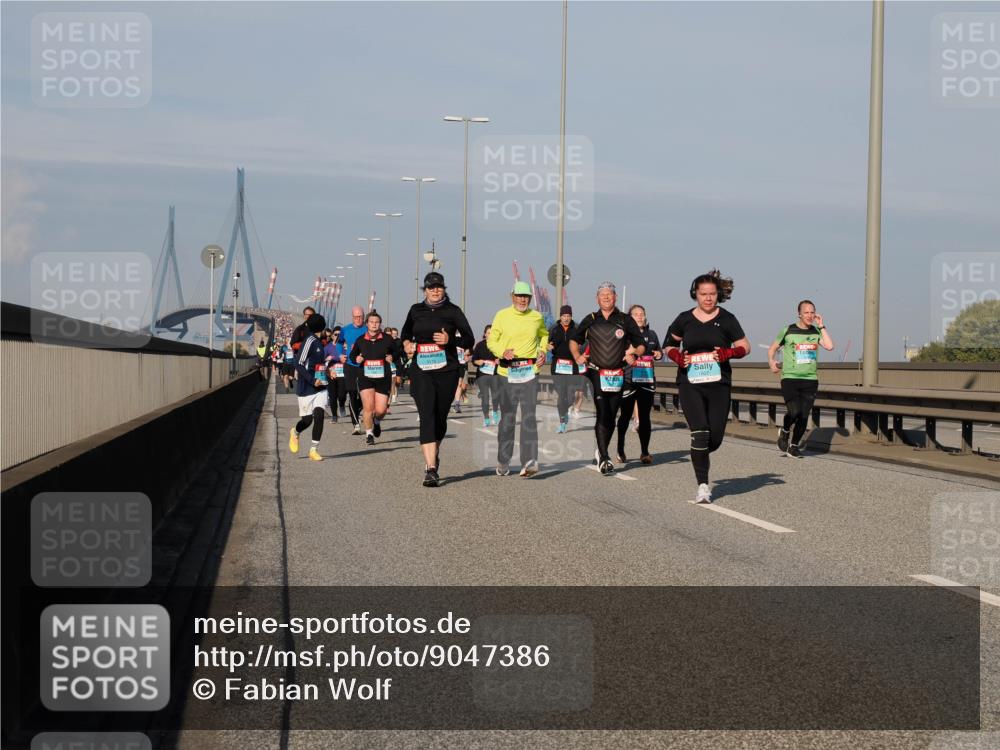 03.10.2025 - Köhlbrandbrückenlauf Fabian Wolf http://msf.ph/oto/9047386 03.10.2025 09:59:29 Position 3  meine-sportfotos.de
