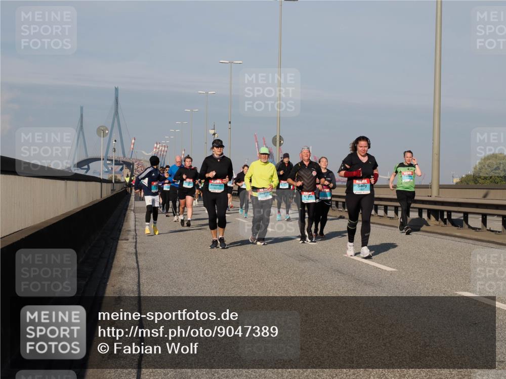 03.10.2025 - Köhlbrandbrückenlauf Fabian Wolf http://msf.ph/oto/9047389 03.10.2025 09:59:29 Position 3 3175 meine-sportfotos.de