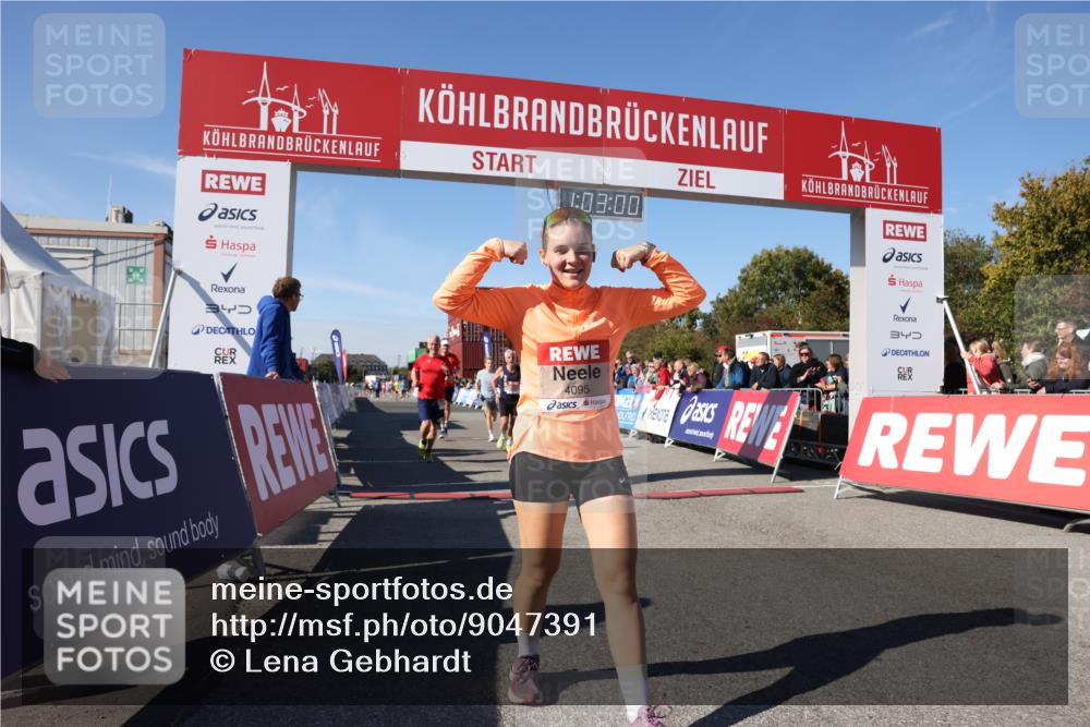 03.10.2025 - Köhlbrandbrückenlauf Lena Gebhardt http://msf.ph/oto/9047391 03.10.2025 13:03:01 Ziel 4095, 4137, 4203, 4279, 4294, 4619, 4747, 6655, 6770 meine-sportfotos.de