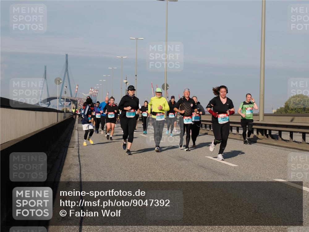 03.10.2025 - Köhlbrandbrückenlauf Fabian Wolf http://msf.ph/oto/9047392 03.10.2025 09:59:29 Position 3  meine-sportfotos.de