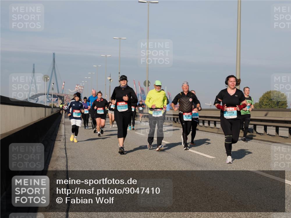 03.10.2025 - Köhlbrandbrückenlauf Fabian Wolf http://msf.ph/oto/9047410 03.10.2025 09:59:30 Position 3  meine-sportfotos.de