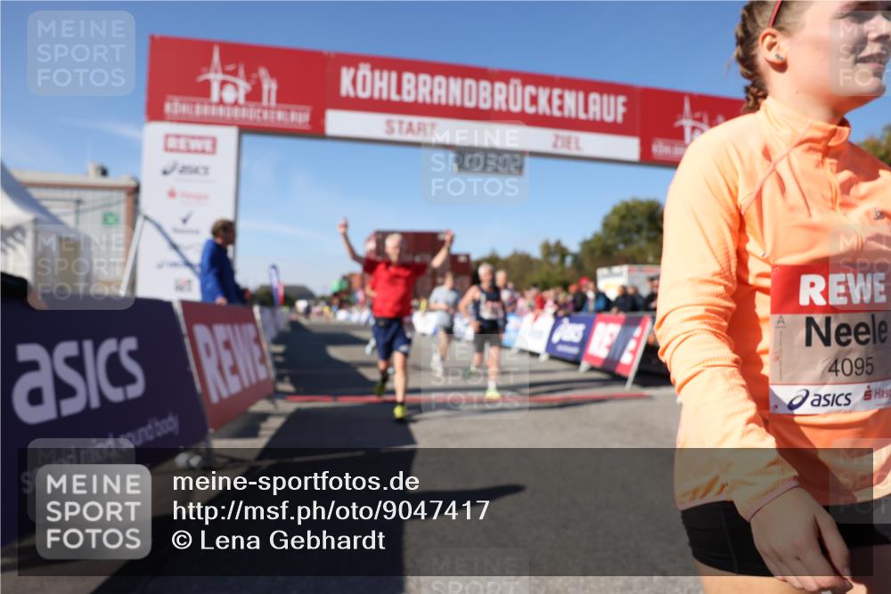 03.10.2025 - Köhlbrandbrückenlauf Lena Gebhardt http://msf.ph/oto/9047417 03.10.2025 13:03:02 Ziel 4095, 4137, 4203, 4279, 4294, 4619, 4747, 6655, 6770 meine-sportfotos.de