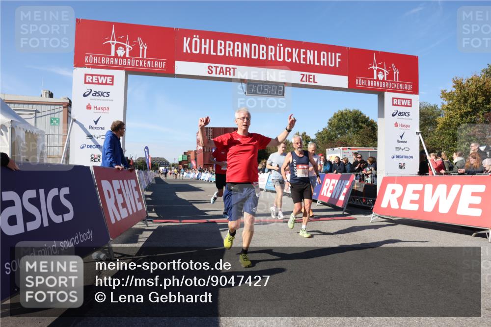 03.10.2025 - Köhlbrandbrückenlauf Lena Gebhardt http://msf.ph/oto/9047427 03.10.2025 13:03:03 Ziel 4095, 4137, 4203, 4279, 4294, 4619, 4747, 6655, 6770 meine-sportfotos.de
