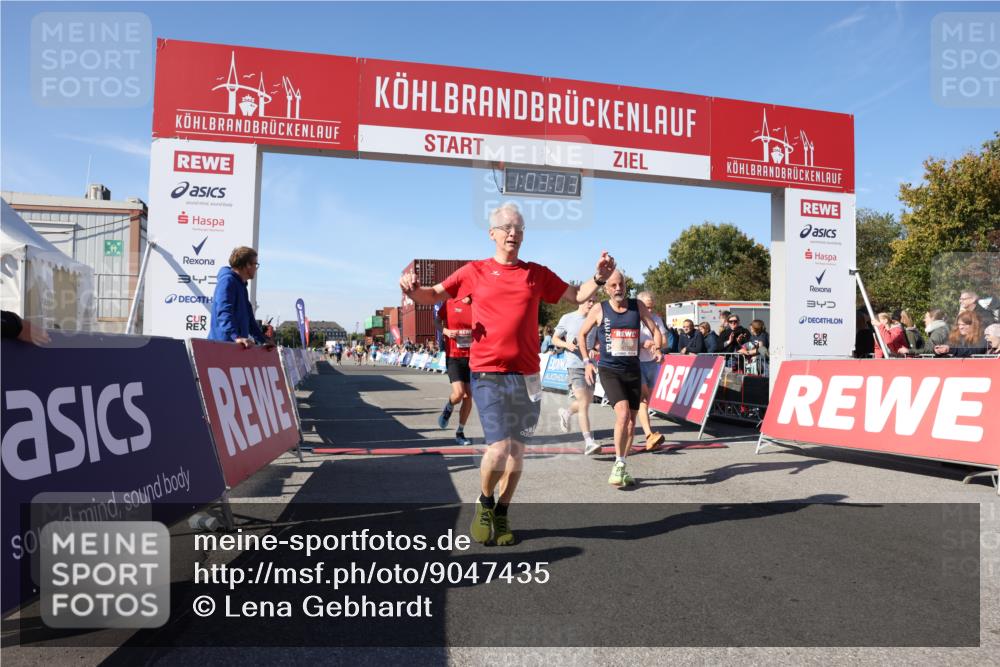03.10.2025 - Köhlbrandbrückenlauf Lena Gebhardt http://msf.ph/oto/9047435 03.10.2025 13:03:03 Ziel 4095, 4137, 4203, 4279, 4294, 4619, 4747, 6655, 6770 meine-sportfotos.de