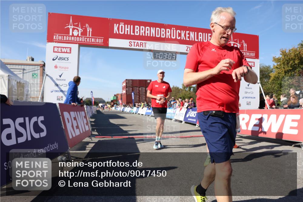 03.10.2025 - Köhlbrandbrückenlauf Lena Gebhardt http://msf.ph/oto/9047450 03.10.2025 13:03:04 Ziel 4095, 4137, 4203, 4279, 4294, 4747, 6655, 6770 meine-sportfotos.de