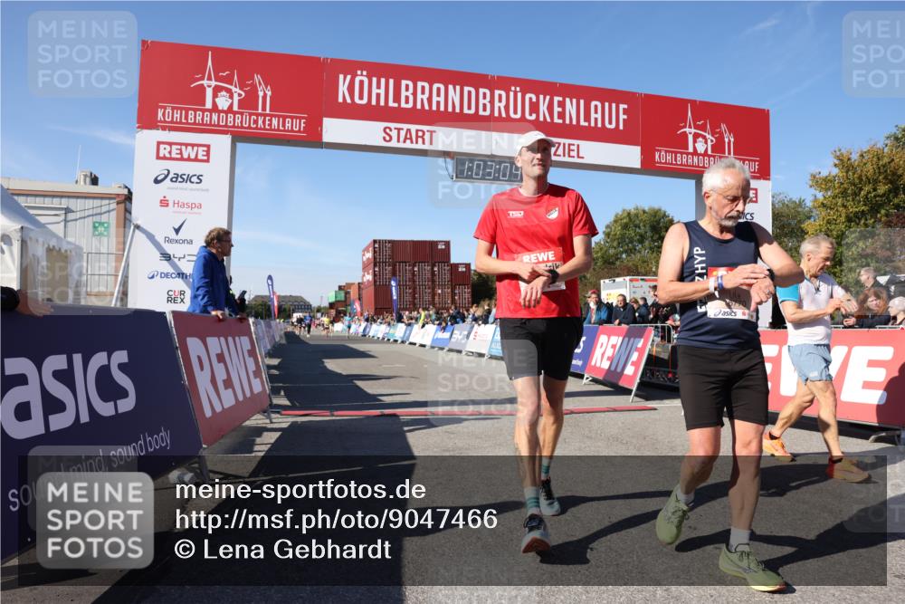 03.10.2025 - Köhlbrandbrückenlauf Lena Gebhardt http://msf.ph/oto/9047466 03.10.2025 13:03:05 Ziel 4095, 4137, 4203, 4294, 6655, 6770 meine-sportfotos.de