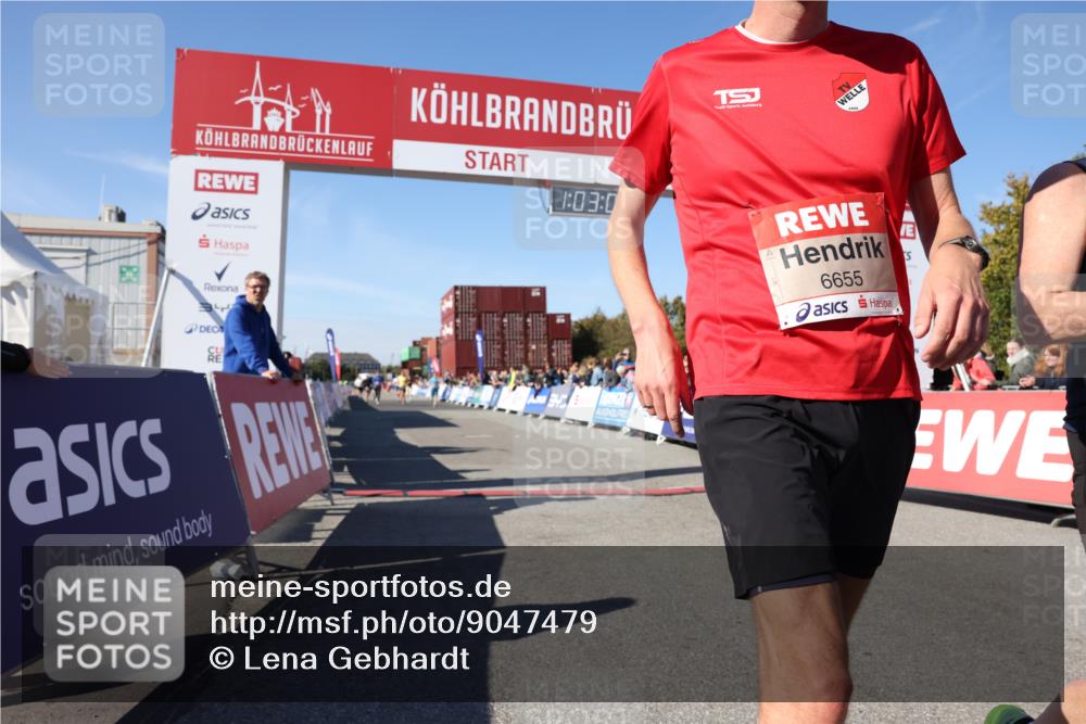 03.10.2025 - Köhlbrandbrückenlauf Lena Gebhardt http://msf.ph/oto/9047479 03.10.2025 13:03:06 Ziel 4095, 4137, 4203, 4294, 6655, 6770 meine-sportfotos.de