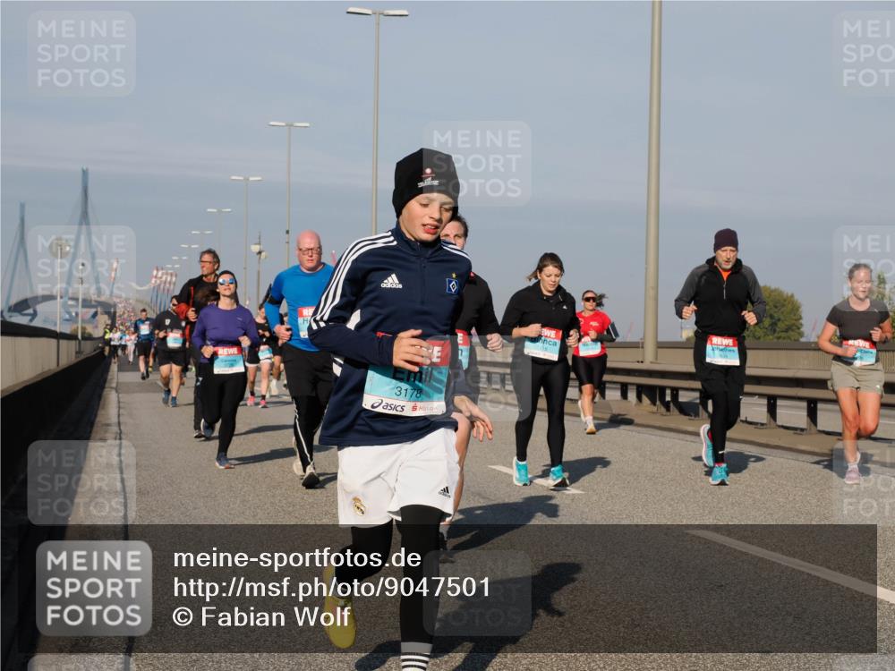 03.10.2025 - Köhlbrandbrückenlauf Fabian Wolf http://msf.ph/oto/9047501 03.10.2025 09:59:35 Position 3 3178 meine-sportfotos.de