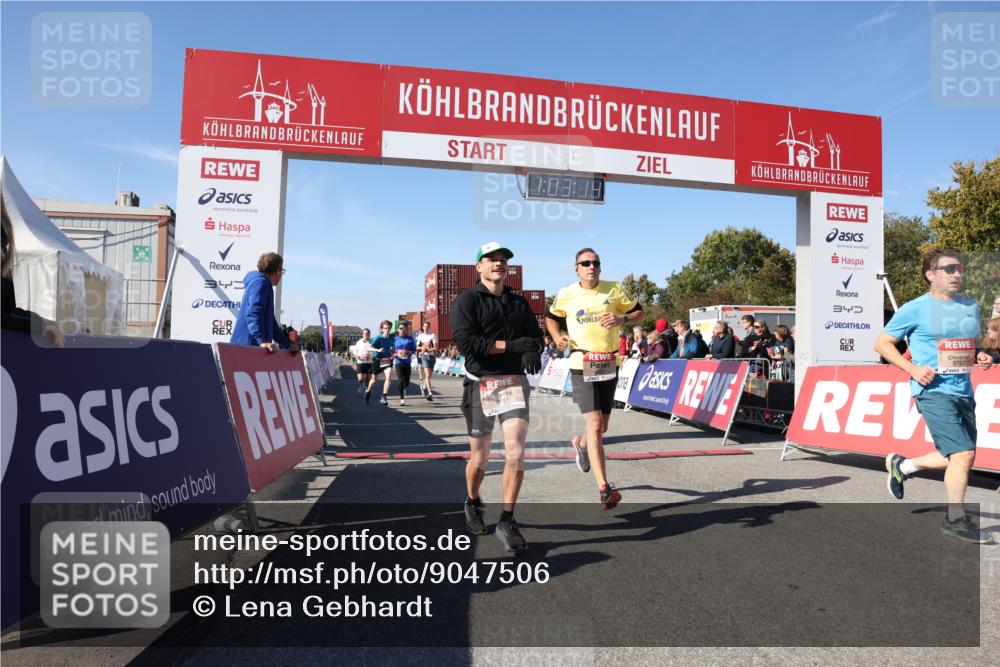 03.10.2025 - Köhlbrandbrückenlauf Lena Gebhardt http://msf.ph/oto/9047506 03.10.2025 13:03:15 Ziel 4085, 4208, 4268, 4856, 5048, 5063, 6279, 6612, 6722, 6784 meine-sportfotos.de