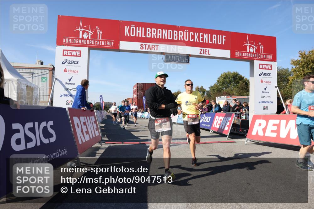 03.10.2025 - Köhlbrandbrückenlauf Lena Gebhardt http://msf.ph/oto/9047513 03.10.2025 13:03:15 Ziel 4085, 4208, 4268, 4856, 5048, 5063, 6279, 6612, 6722, 6784 meine-sportfotos.de