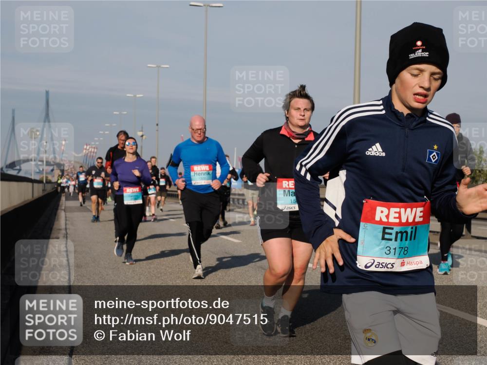 03.10.2025 - Köhlbrandbrückenlauf Fabian Wolf http://msf.ph/oto/9047515 03.10.2025 09:59:36 Position 3 15, 3178 meine-sportfotos.de
